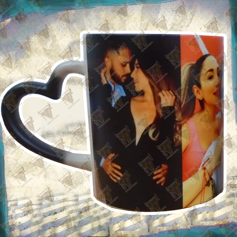 Taza mágica personalizada con asa de corazon